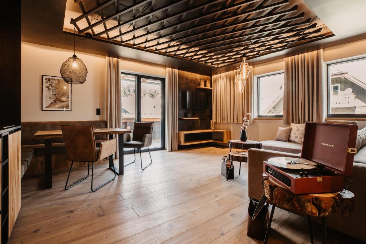Hoamat House I Boutique Apartments ザンクト・マルガレーテン・イム・ルンガウ エクステリア 写真